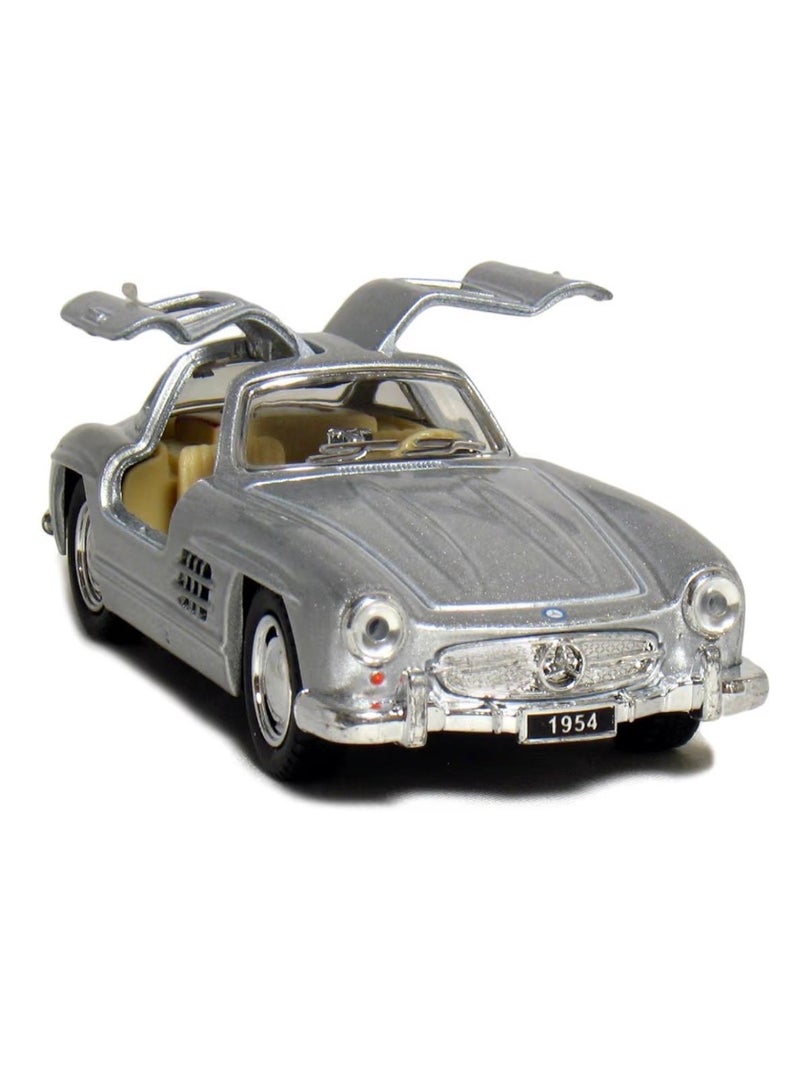 Kinsmart 1:36 Scale -1954 Mercedes-Benz 300 SL Coupé Die-Cast Car,Pull-Back Action-Silver - Image 2