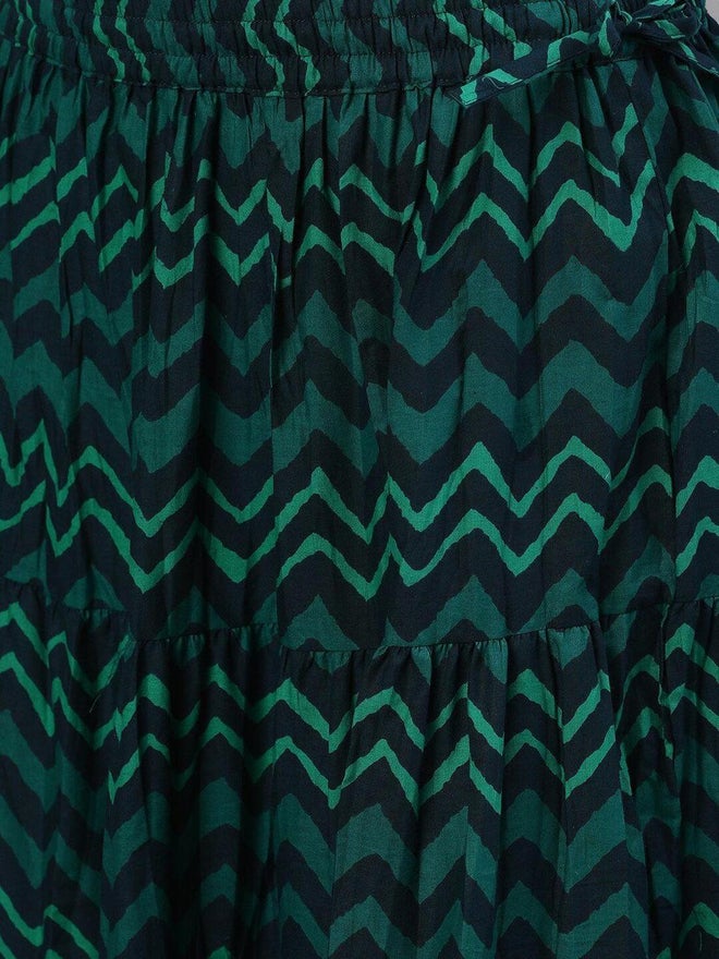 آي شين طقم كورتا نسائي مطبوع باللون الأخضر من إيشين - Image 3