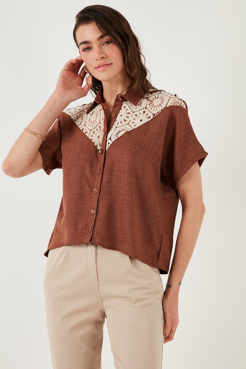 Lela Lace Relaxed Fit Short Sleeve Shirt Women's Shirt 5865764 - Image 3