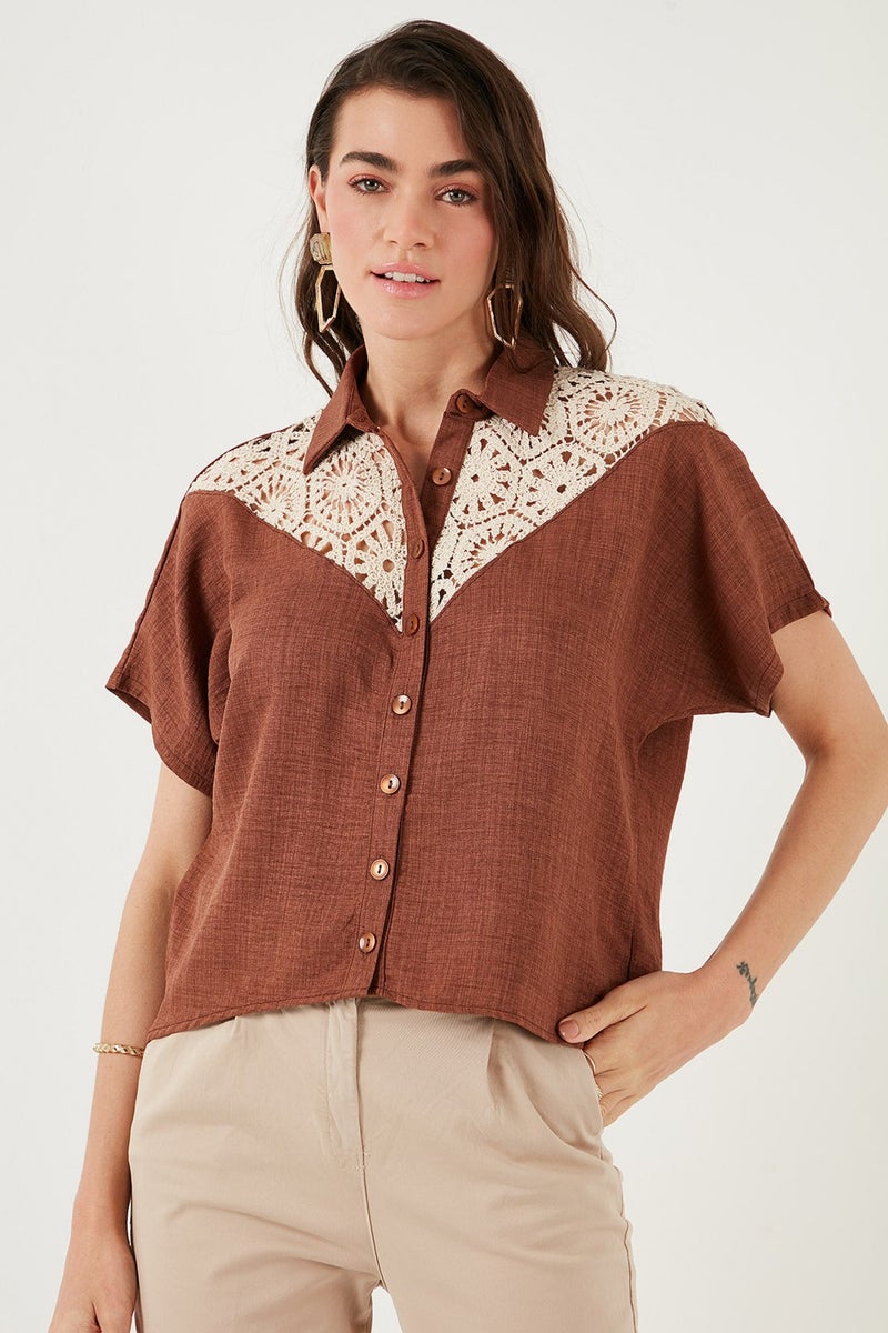 Lela Lace Relaxed Fit Short Sleeve Shirt Women's Shirt 5865764 - Image 4