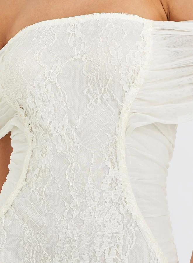 Styli Styli Lace Detail Off Shoulder Asymmetric Hem Maxi Dress