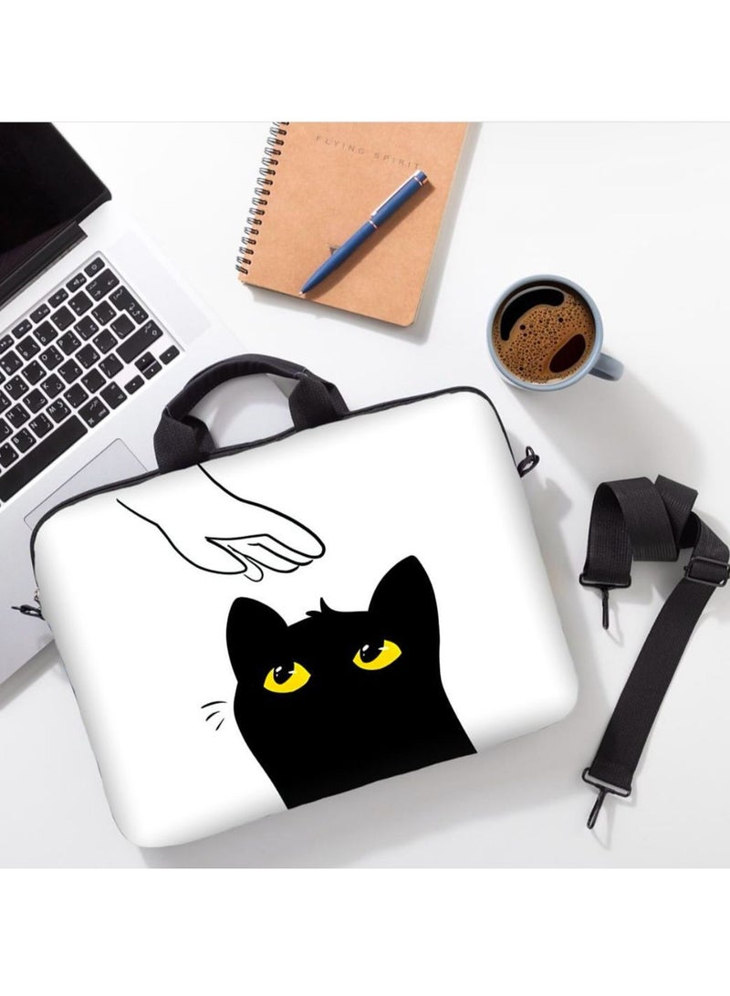 Simple, comfortable and lightweight laptop bag 