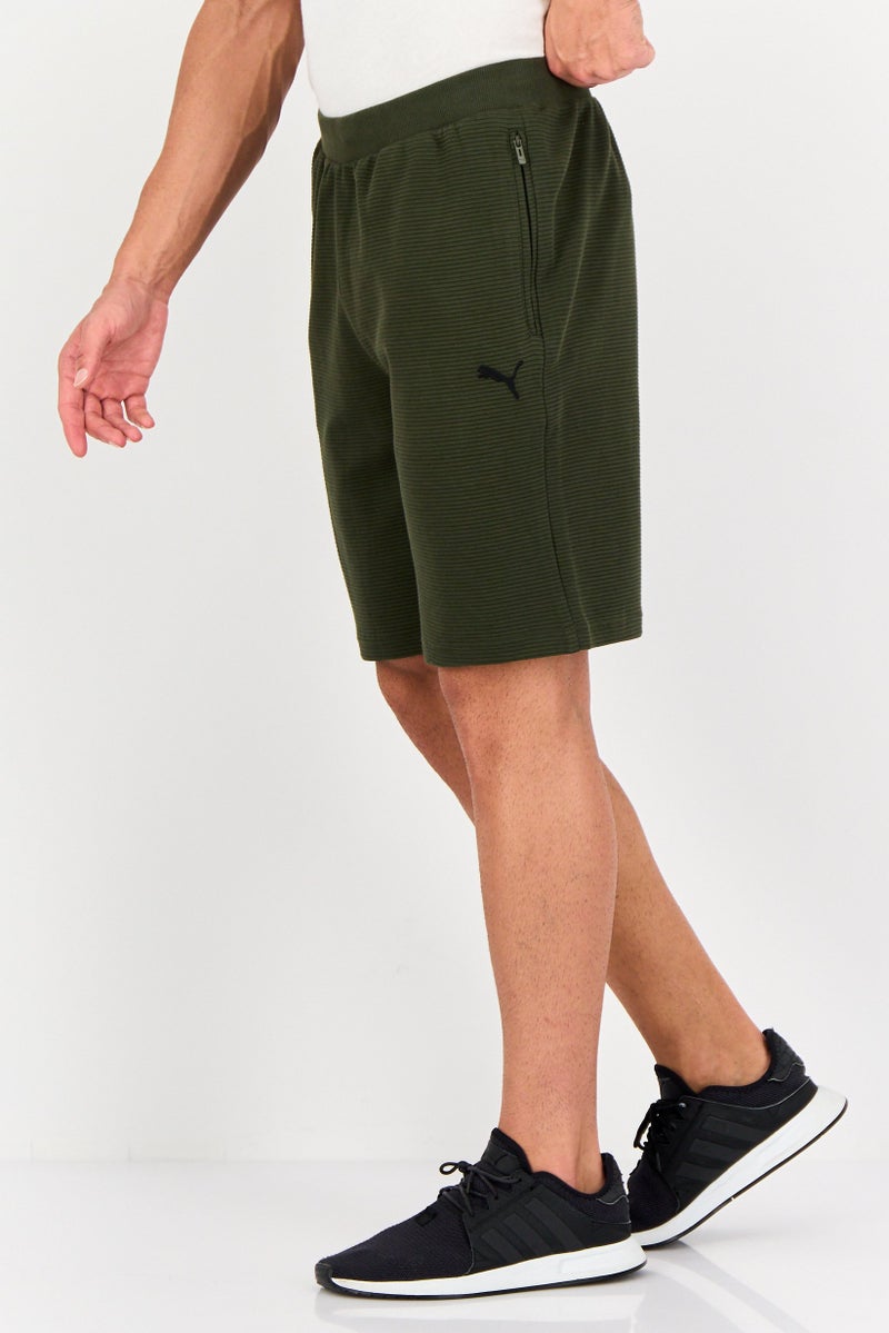 PUMA شورتات رياضية للرجال FIT في الهواء الطلق، زيتوني داكن - Image 2