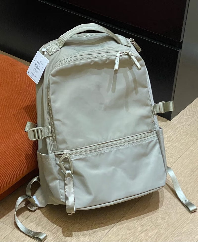 Back‑to‑School Backpack, Suitable for Students，outdoor activities, commuting, and work，Large Capacity Lightweight School Bookbag for Students - Oak Brown