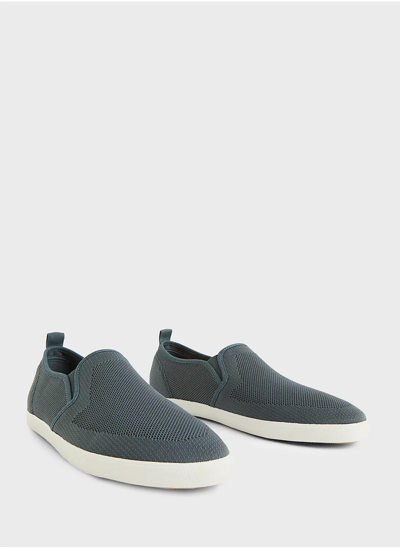 اتش اند ام Slip-On Trainers
