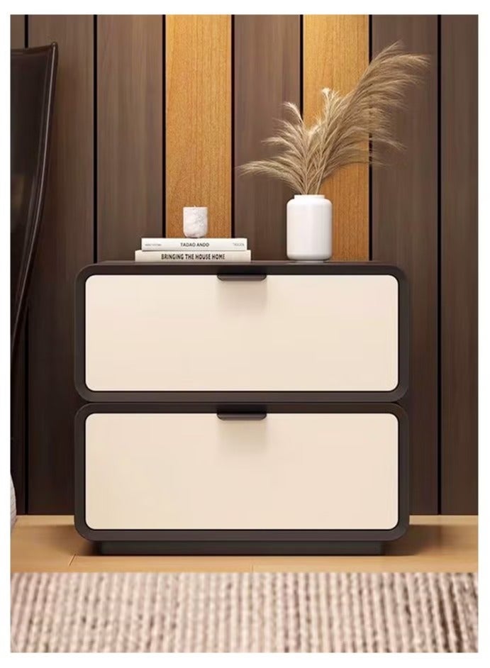 رافين طاولة جانبية من الخشب الصلب بتصميم عصري بسيط متعدد الأغراض مع حافة دائرية وطاولة واسعة بجانب السرير مع أدراج ومقابض فريدة وخزانة تخزين لغرفة النوم وغرفة المعيشة 50 × 40 × 48 سم - Image 1