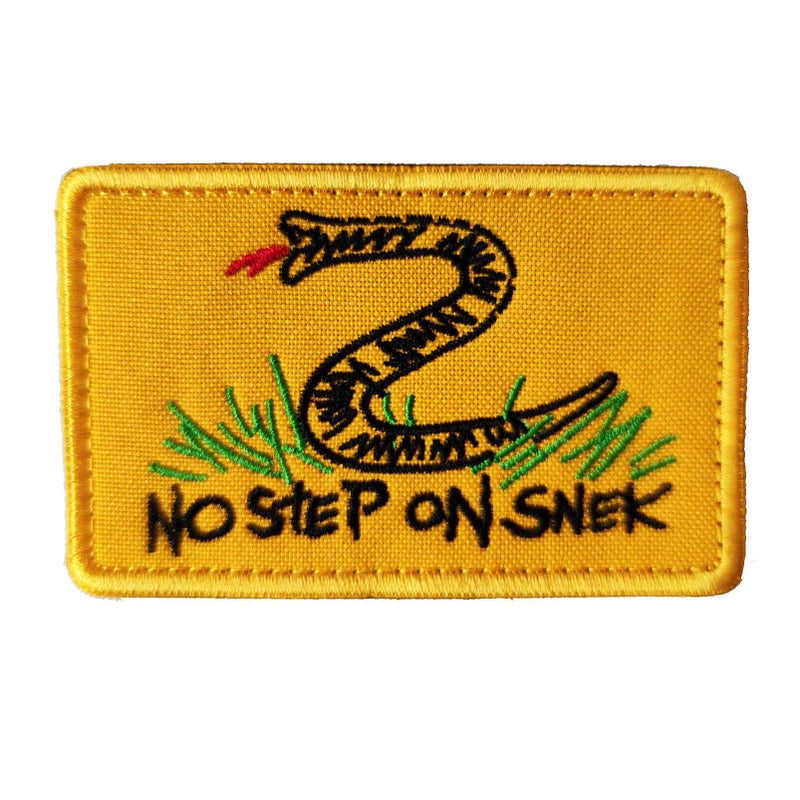Minason No Setp On Snek Patch Tactical Patch Embroidered Applique Attachment Fastener Hook  Loop on Tactical Hat Bags Jackets and Gear
