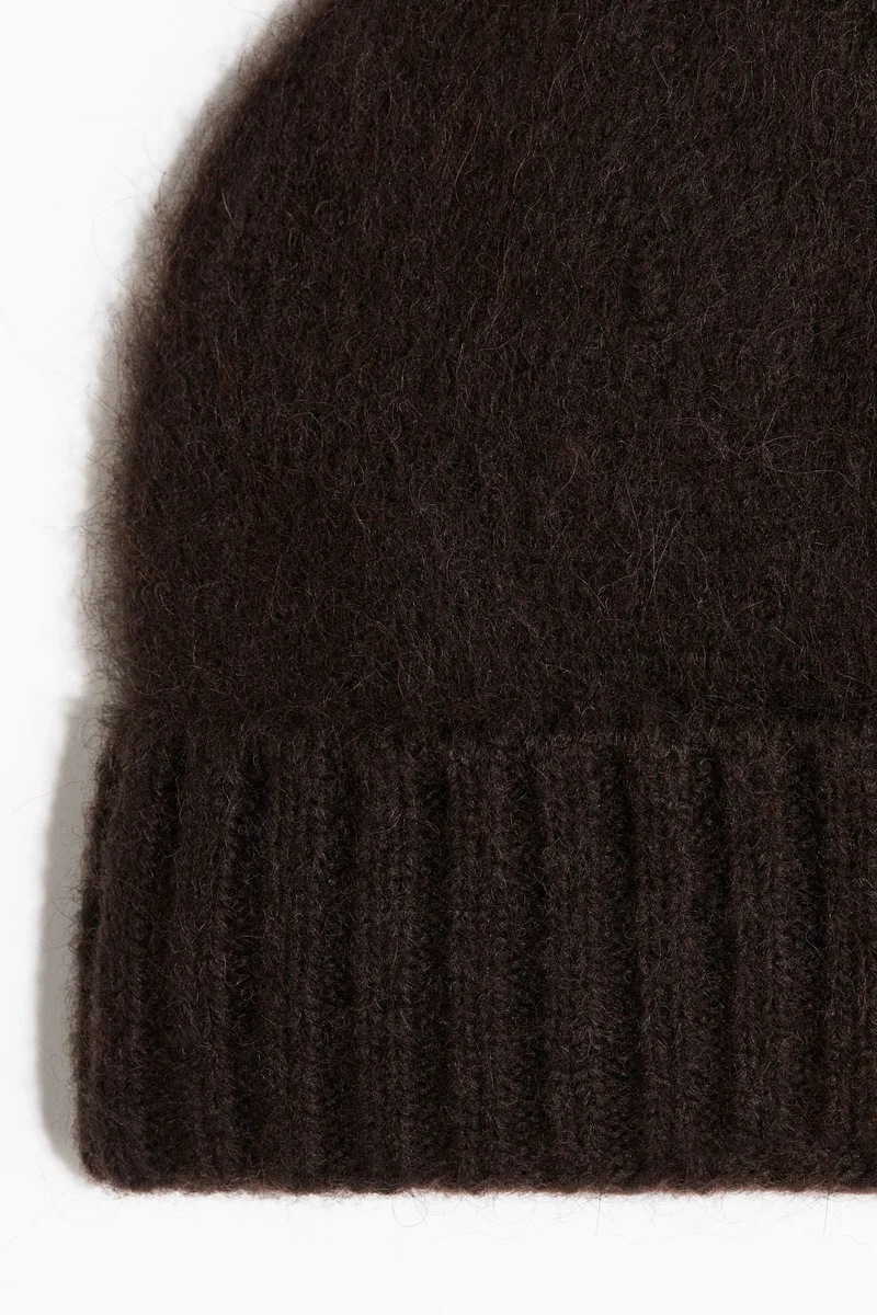 H&M Fuzzy wool-blend beanie