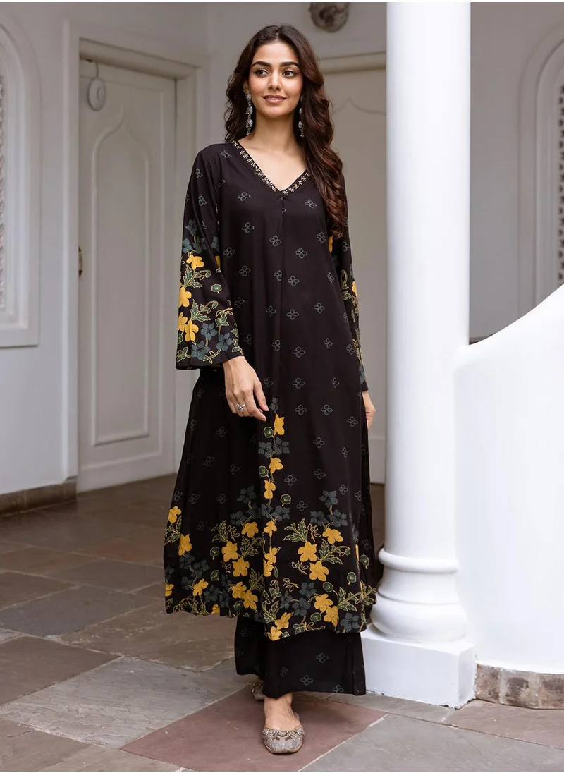 ISHIN Women's Black Rayon Printed Tunic Full Length Palazzo Straight Fit Kurta Set
