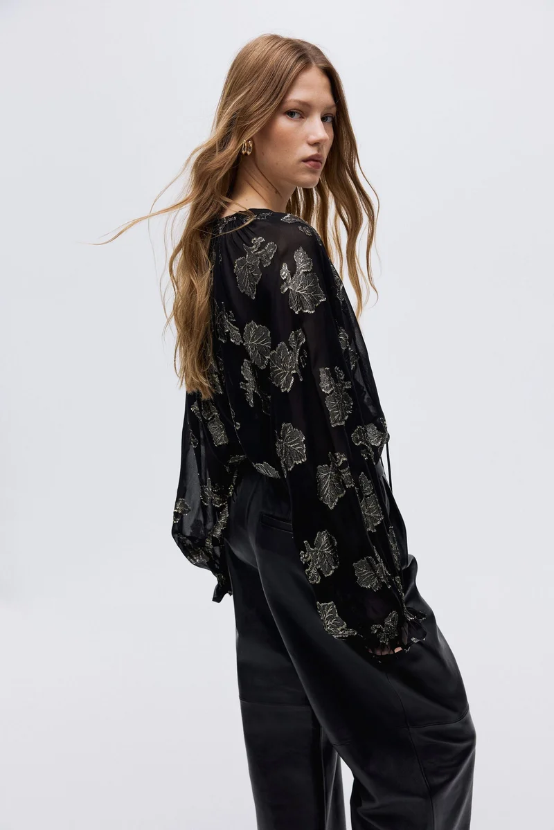 اتش اند ام بلوزة شيفون