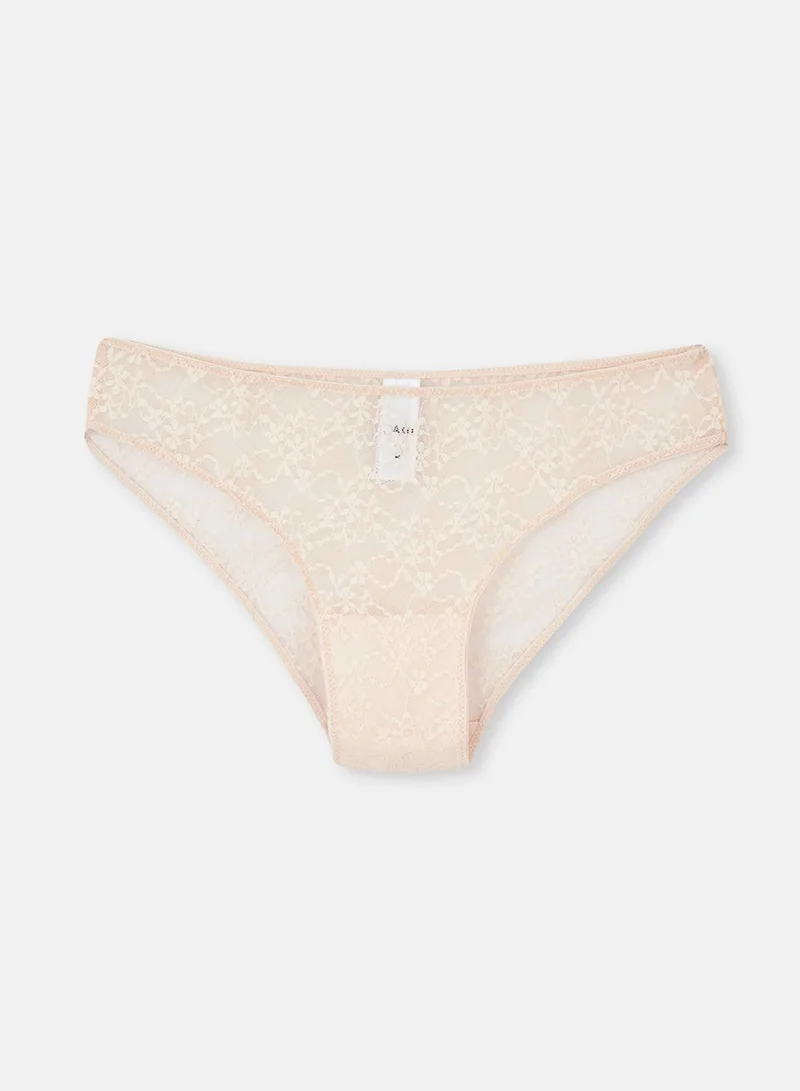 dagi High Leg Lace Detail Brief