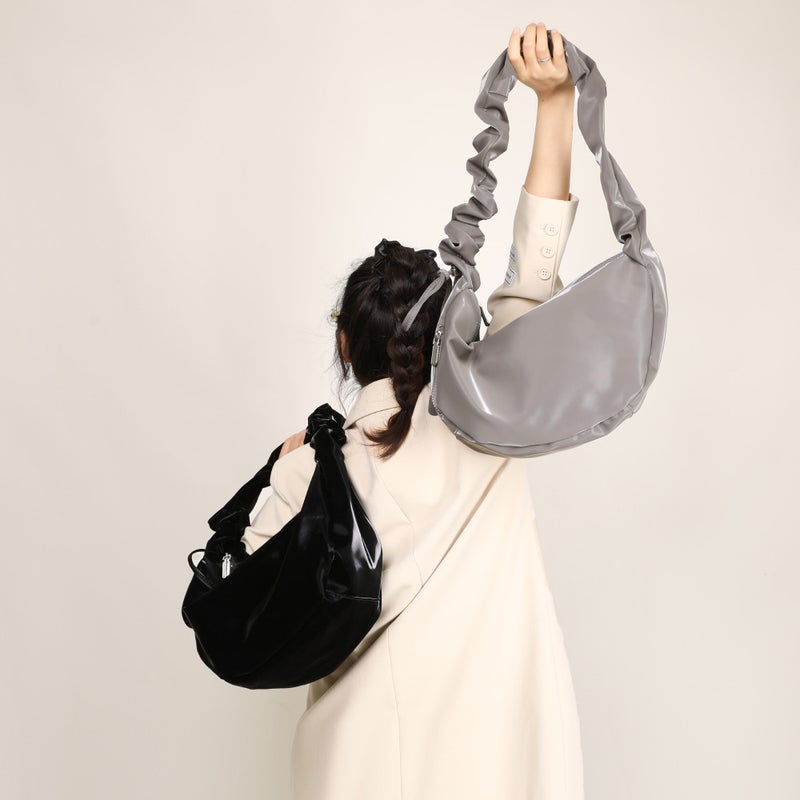 Women's Cloud Bag 2026 New Summer Large Capacity Crossbody Shoulder Bag Soft Leather - Image 3