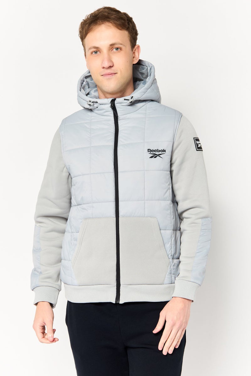 Reebok جاكيت رياضي للرجال بأكمام طويلة مناسب للخارج، رمادي - Image 1