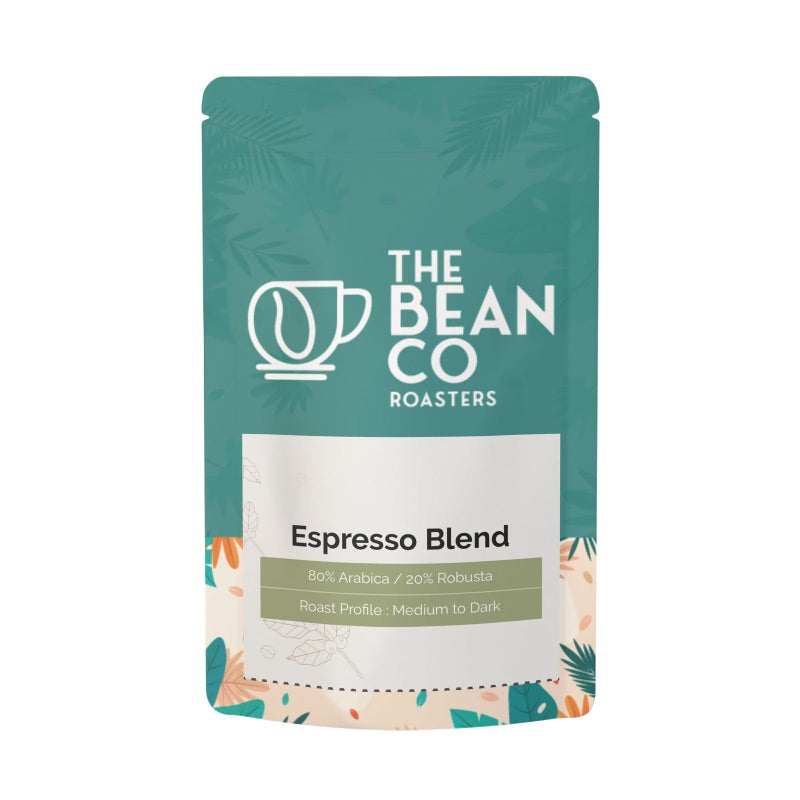 THE BEAN CO خليط إسبريسو من ذا بين كو | تحميص متوسط إلى داكن | 80% أرابيكا و 20% روبوستا | قهوة مطحونة محمصة (إسبريسو، 1 كجم) - Image 1