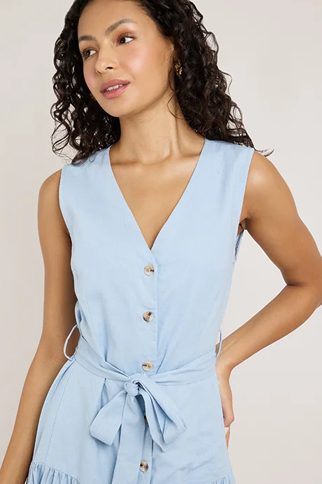 أر أند بي Solid Sleeveless Midi Dress with V-Neck