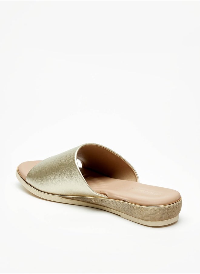 Le Confort - Women's Textured Slip-On Flat Sandals - Image 1