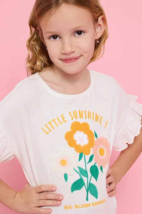 R&B Printed Top with Crew Neck and Flutter Sleeves