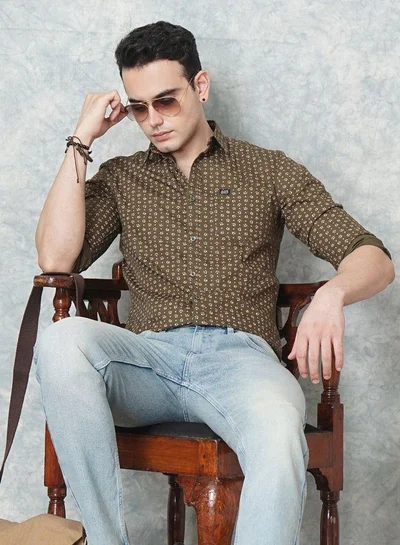 The Indian Garage Co Men Slim Fit Abstract Printed Full Sleeves Spread Collar Casual Shirt
