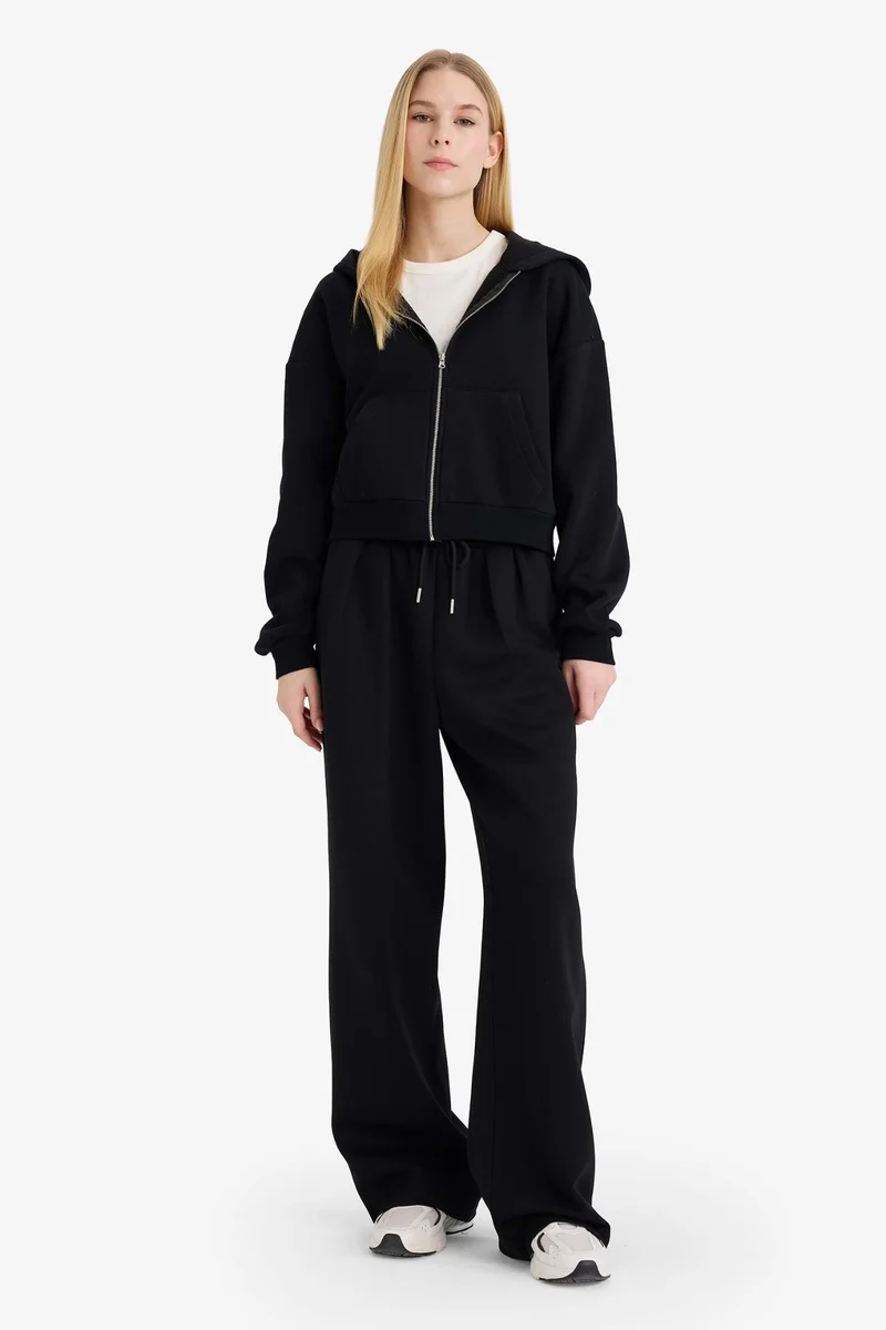 Defacto Cropped Fit Hooded Thick Fabric Cardigan