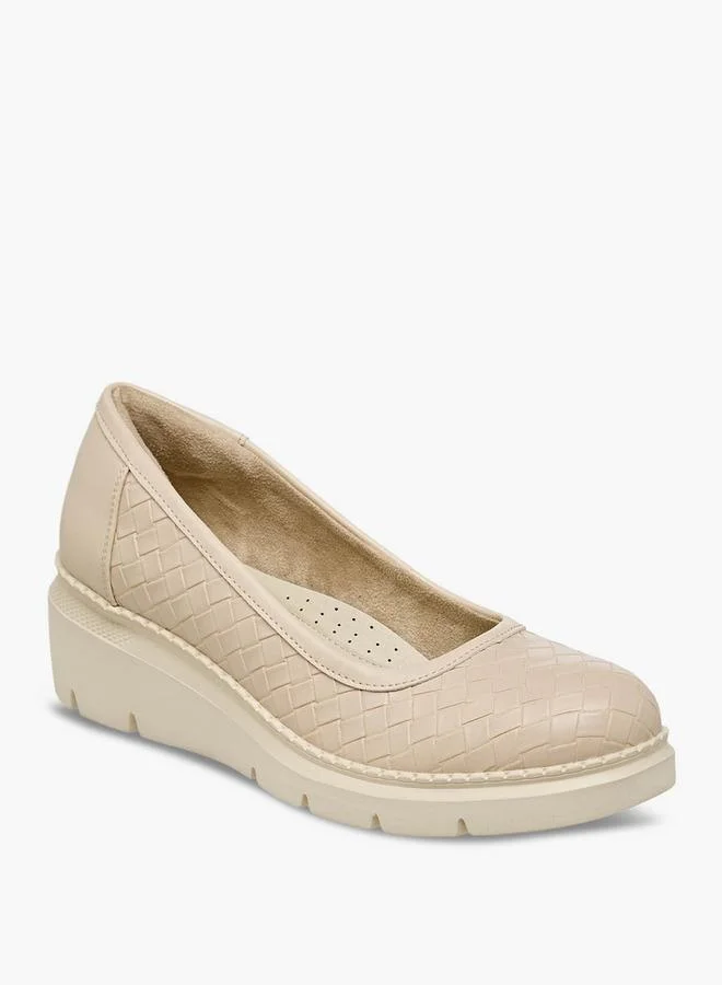 لو كونفورت Women Wedge Heel Shoes