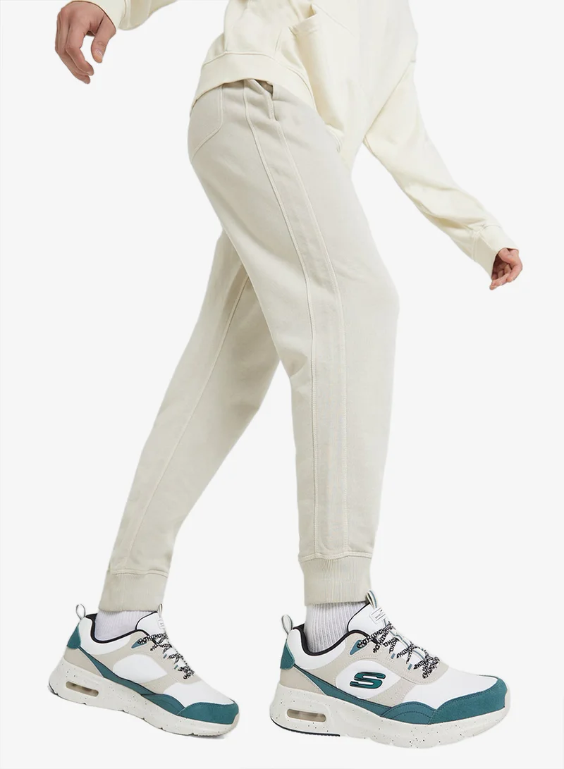 SKECHERS Skech-Air Court