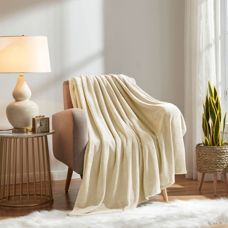 KMUSET Super Soft Throw Blanket Premium Silky Flannel Fleece Throw Size Beige Microfiber Lightweight Blanket All Season Use - Image 4