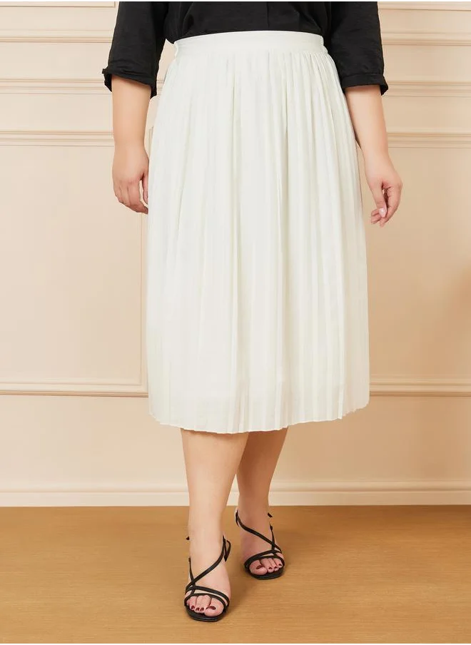 ستايلي Plus Size Pleated Midi Skirt