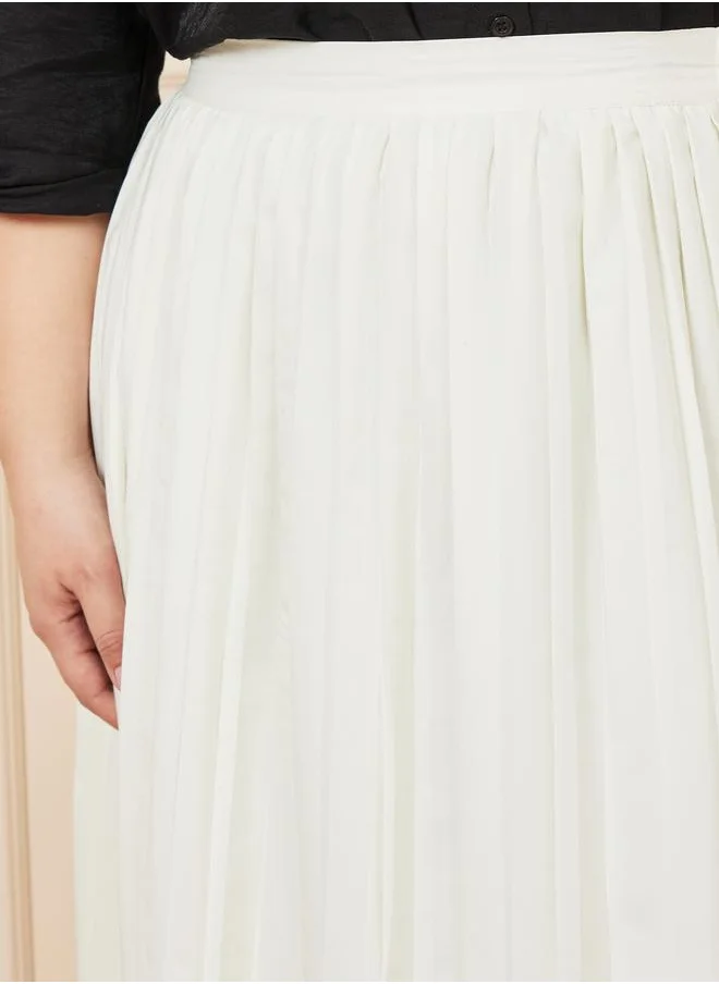 ستايلي Plus Size Pleated Midi Skirt