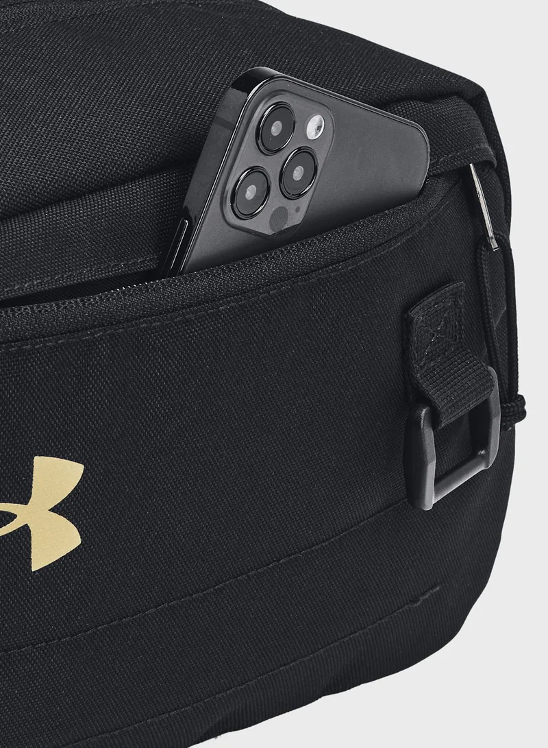 UNDER ARMOUR Contain Travel Kit