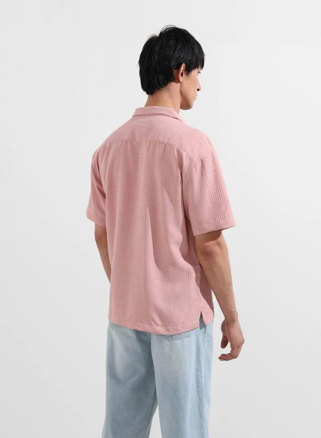 The Indian Garage Co Men Relaxed Fit Textured Cuban Collar Half Sleeves Shirt