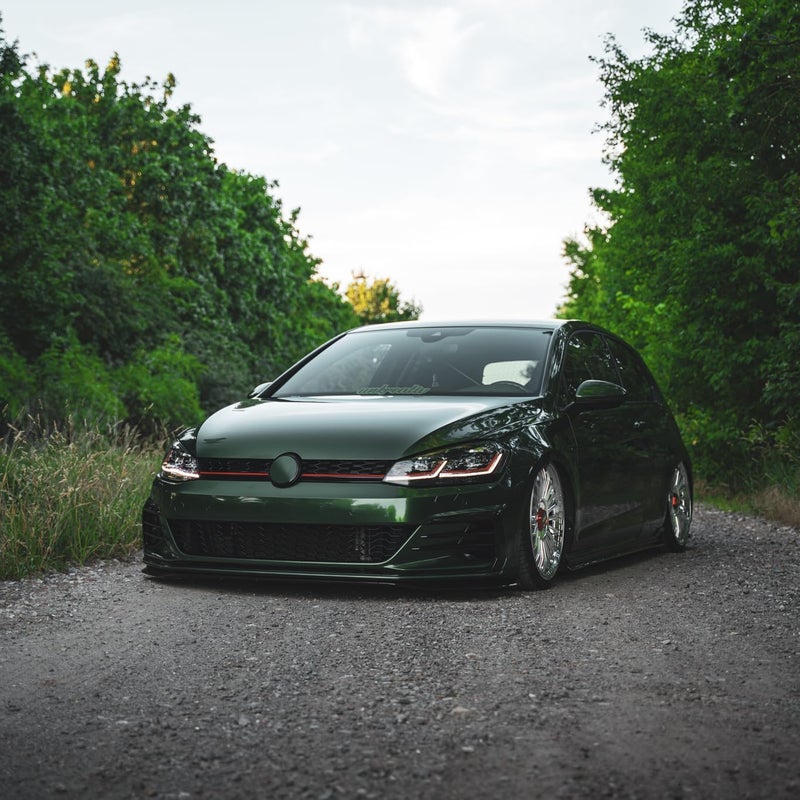 VViViD+ Ultra Gloss Premium Vinyl Car Wrap Film (3ft x 5ft, Gloss Sonoma Green) - Image 5