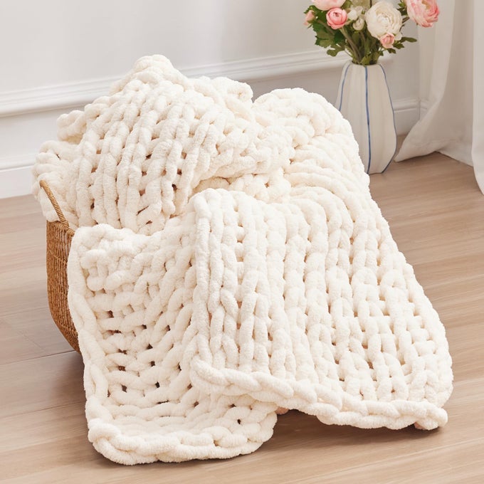 CHUNKY KNIT THROW BLANKET 5060 KNITTED THROW CHENILLE YARN FOR BED COUCH HANDMADE CREAM CROCHET BIG THICK BLANKET MACHINE WASHABLE CUTE COMFY BLANKET FOR HOME DECOR