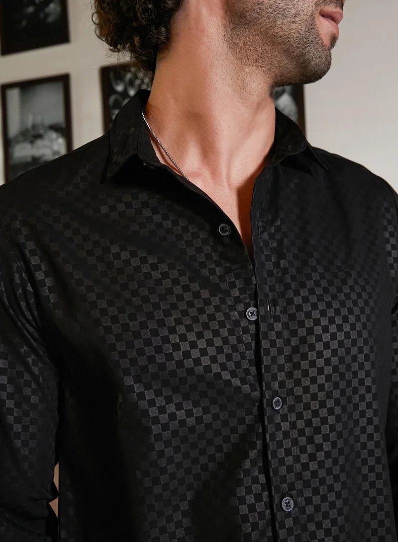 Campus Sutra Men's Onyx Black Checkered-Imprint Shirt