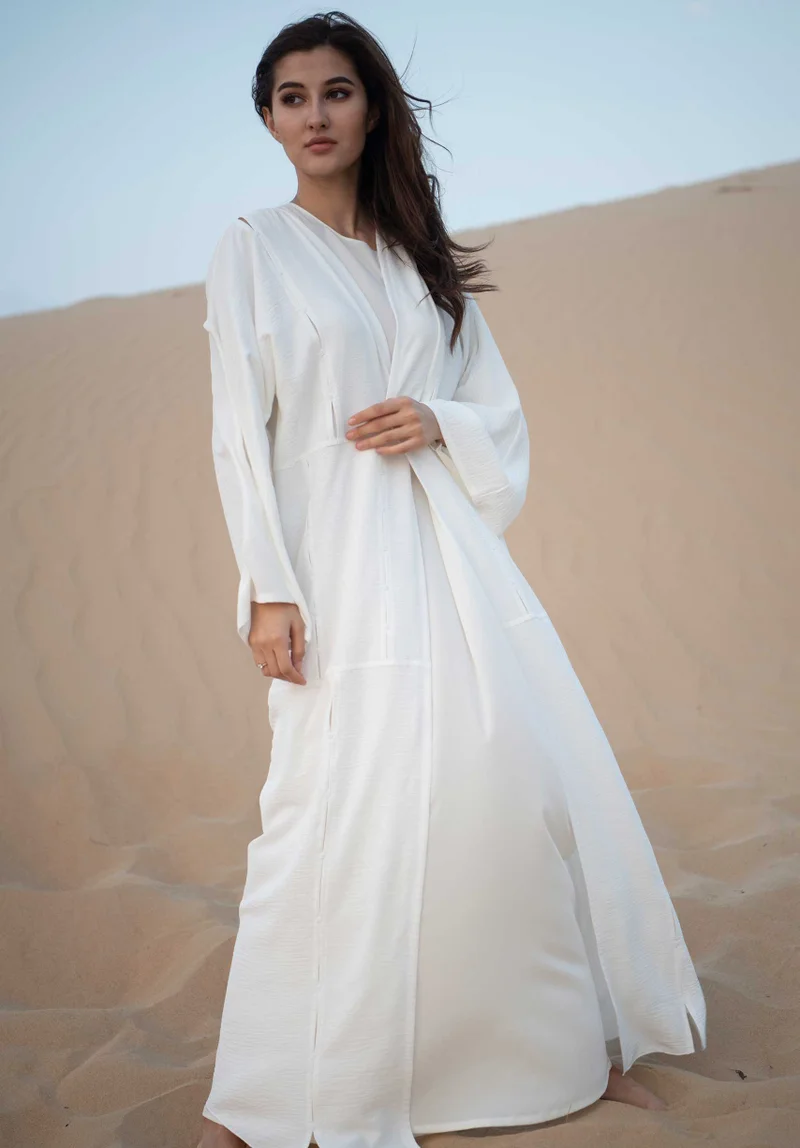 مويستريت عباية مفتوحة مطرزة