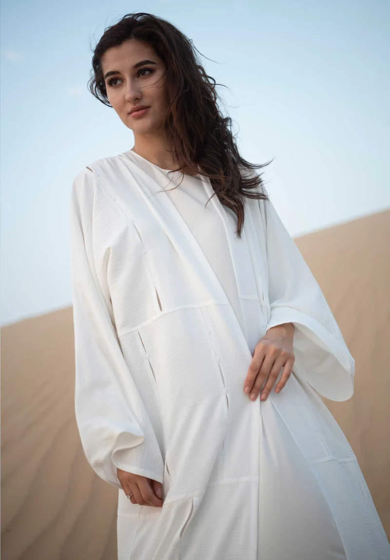 Moistreet Embroidered Open Abaya