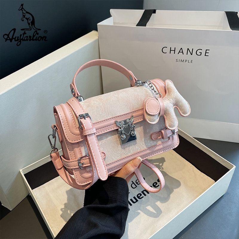 Light Luxury Niche Women'S Bag New High Sense Fashion Embroidered Small Square Bag Popular Crossbody Bag - Image 3
