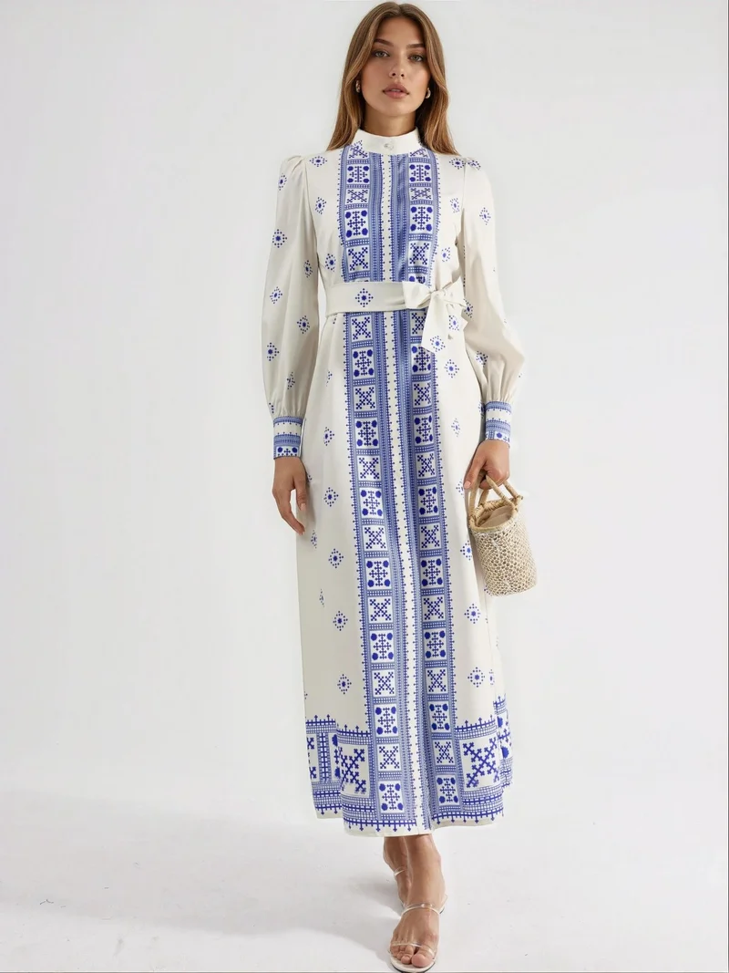 جينيفر Mandarin Collar Geometric Paneled Maxi Dress