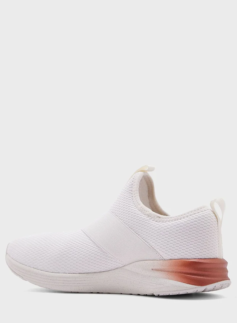 PUMA Better Foam Prowl