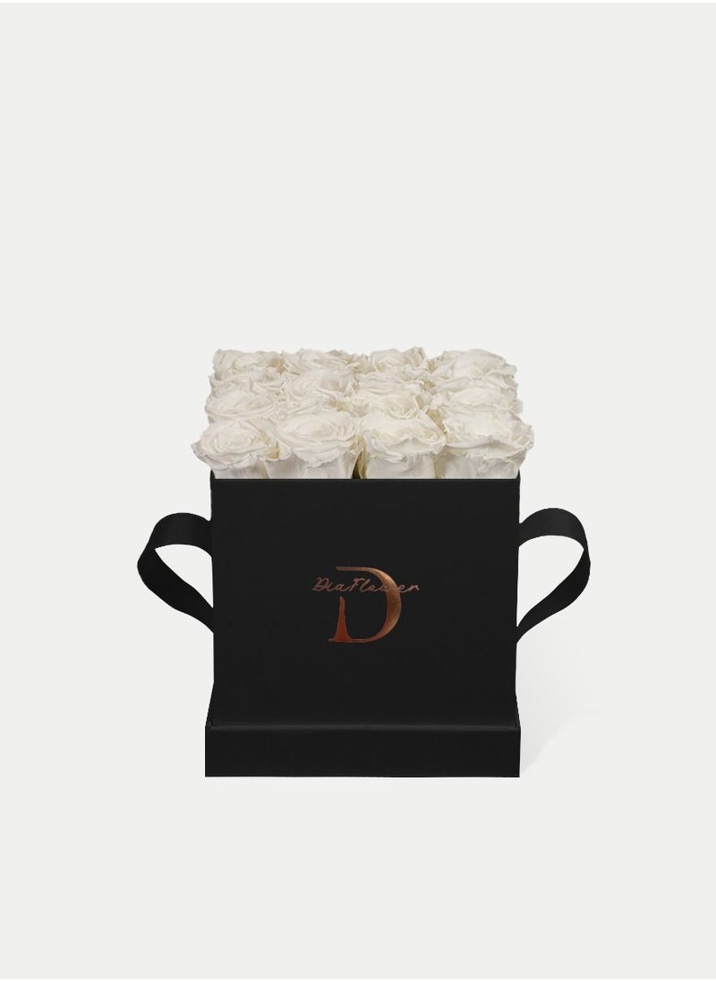 Dia FLOWER - Infinity Square Box, Pearl White 9 ROSES SMALL - Image 1