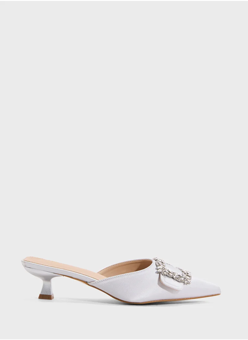ايلا Slip On Heeled Pump Diamante Buckle