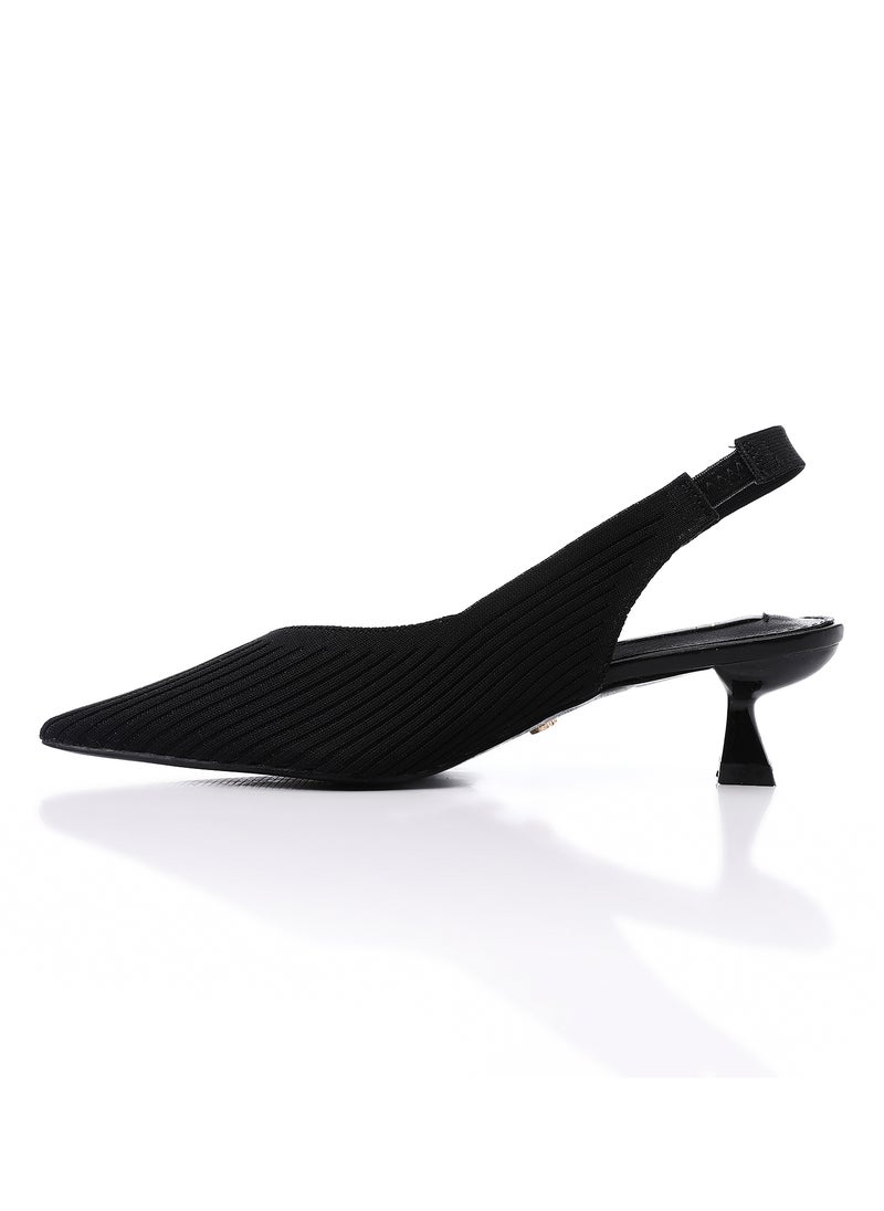 Ribbed Pointed Toecap Shape Slip On Pumps
