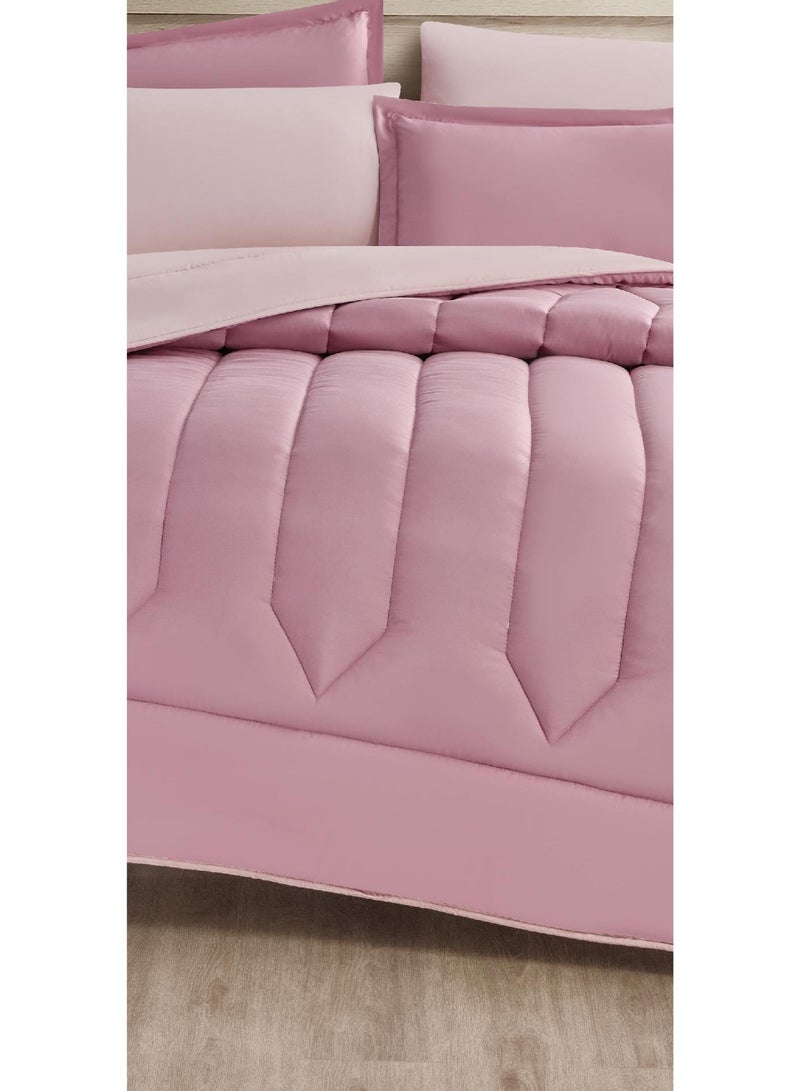 مارك مفرش نفرين ذو طابع وجهين فخم ملكي من خامه المايكروفايبر مقاس 1- لحاف :220*240 سم ، 1- شرشف : 200*200 سم، 2- بيت مخدة : 50 *75سم، 2-خدادية : 45 * 45 سم. - Image 3