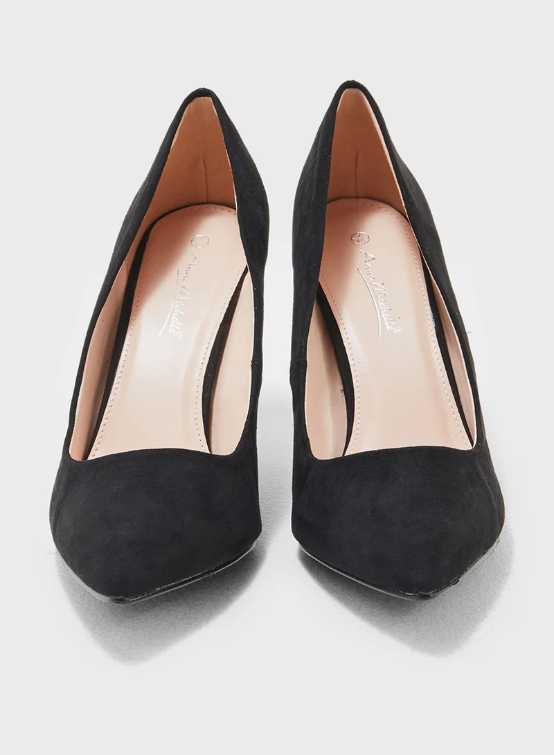 Anne Michelle Casual Pump