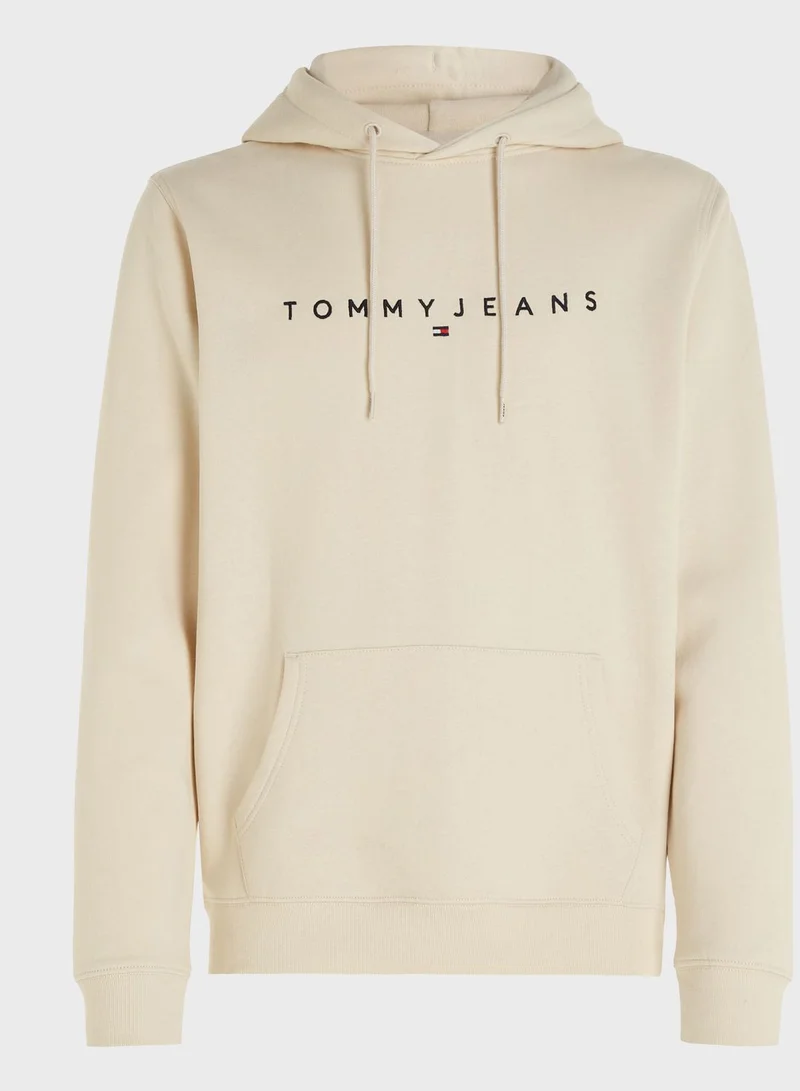 TOMMY JEANS Logo Hoodie
