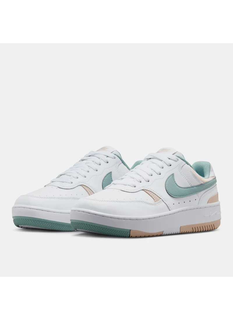 Nike Women's Gamma Force Shoes