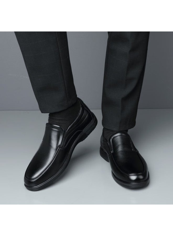 Poitulas أحذية رجال سهلة الارتداء، أحذية عمل عصرية غير رسمية، لوفرات خفيفة الوزن، أحذية رسمية للرجال، 8901 أسود، مقاس 43 - Image 4