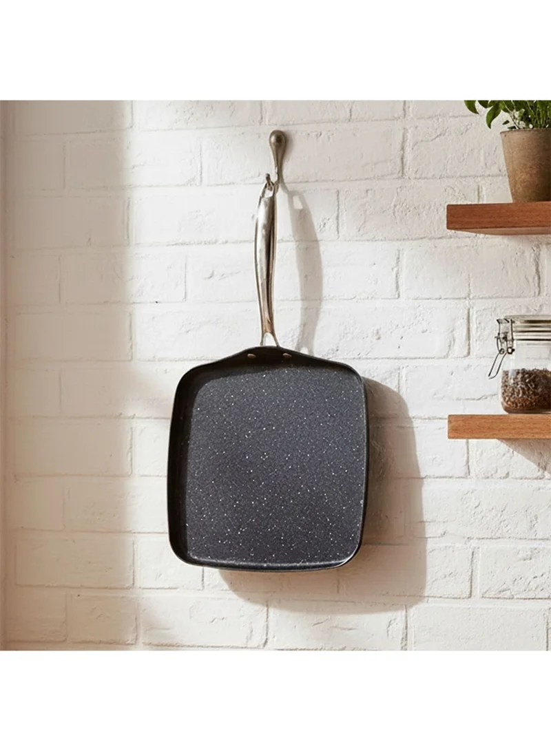 دانوب هوم Chef's Delight Tri-Ply Stainless Steel Square Multi Tawa - 27CM with Quantanium Non-Stick Coating, Durable & Versatile Cookware for All Your Kitchen Needs - Silver