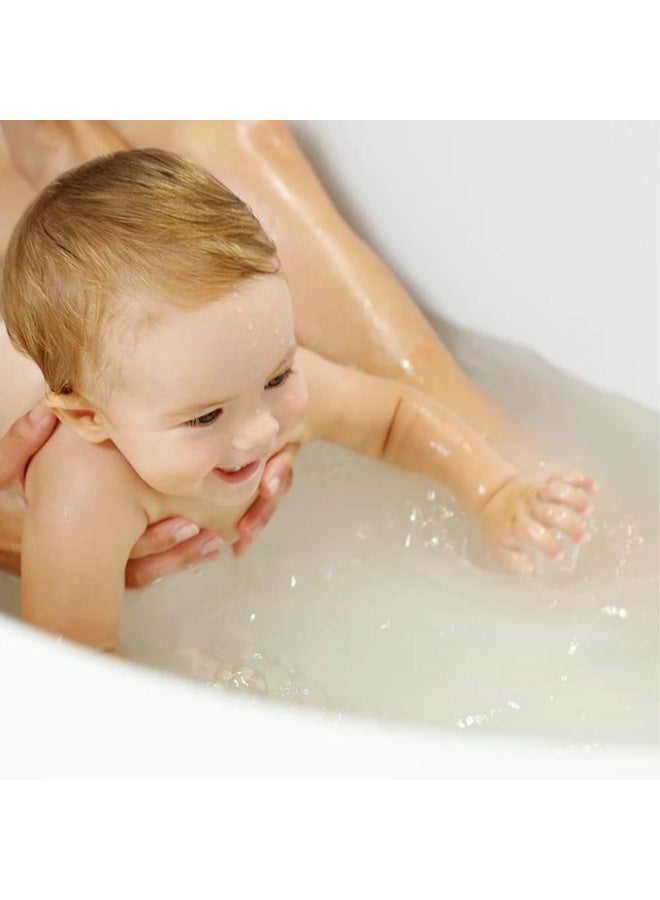 Weleda Baby Body Wash & Shampoo - 200 ml - Image 2