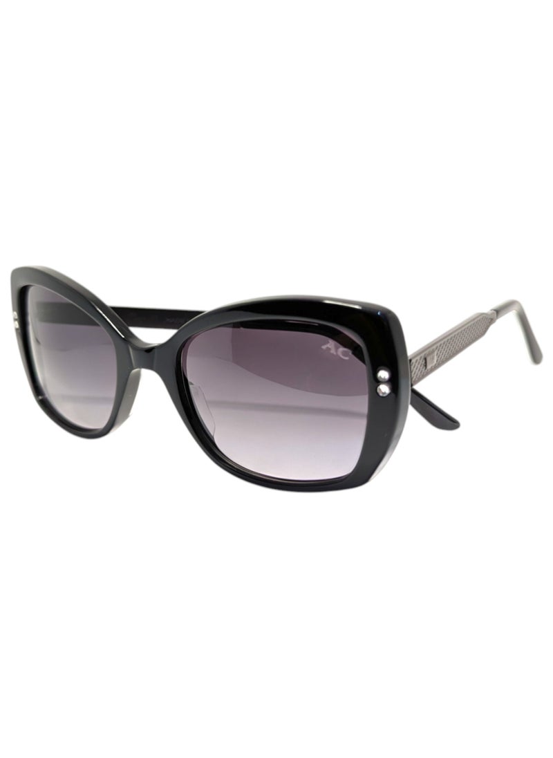 Authentic Armando Cavelli sunglasses, crafted from carefully selected premium acetate for a luxurious look and longevity with extensive use. This model combines modernity and classic style, with a raw black acetate front and gunmetal -plated metal temples to complete your luxury look. Comes with premium polymer lenses offer UV400 protection in gradient grey