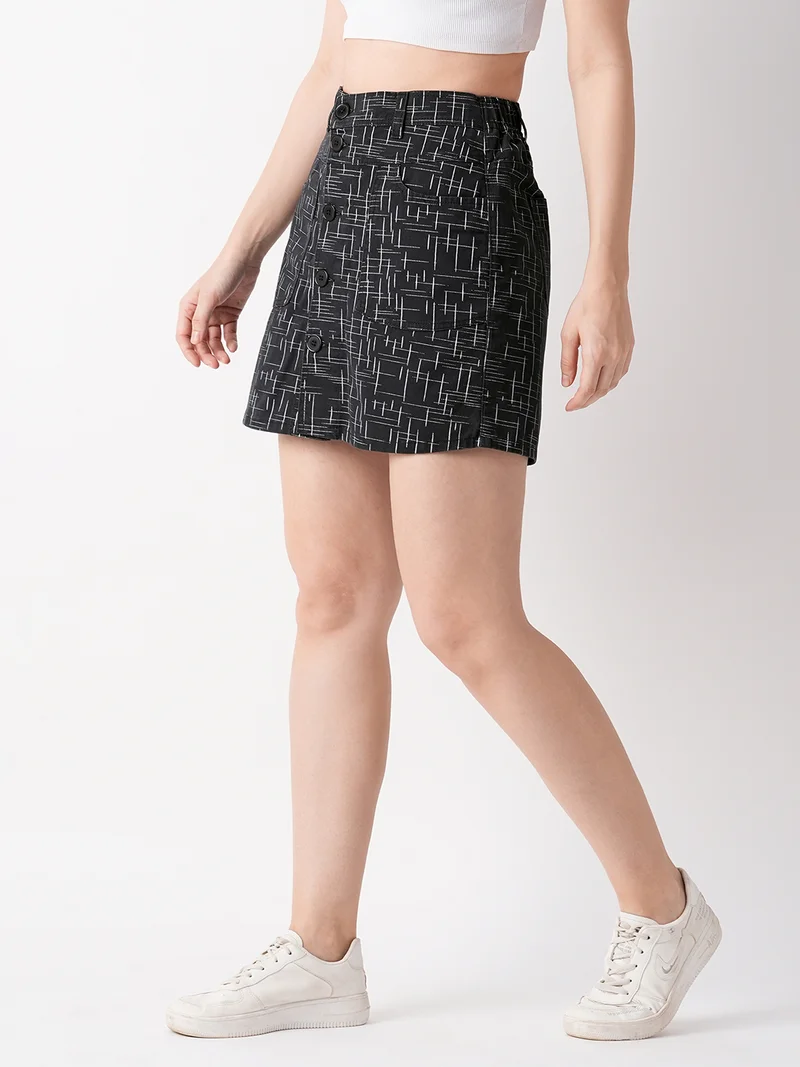 globus Women Black Slim Fit Abstract Printed Pure Cotton A-Line Skorts